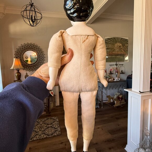 OOAK 1950's Vintage Handmade Porcelain and Cloth Doll - Picture 7 of 17